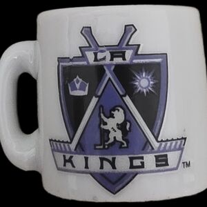 Mini 1.5 LA Kings White Ceramic Mini Mug with Purple Crest